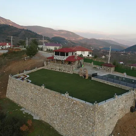 Hotel Harika Manzarali Havuzlu *